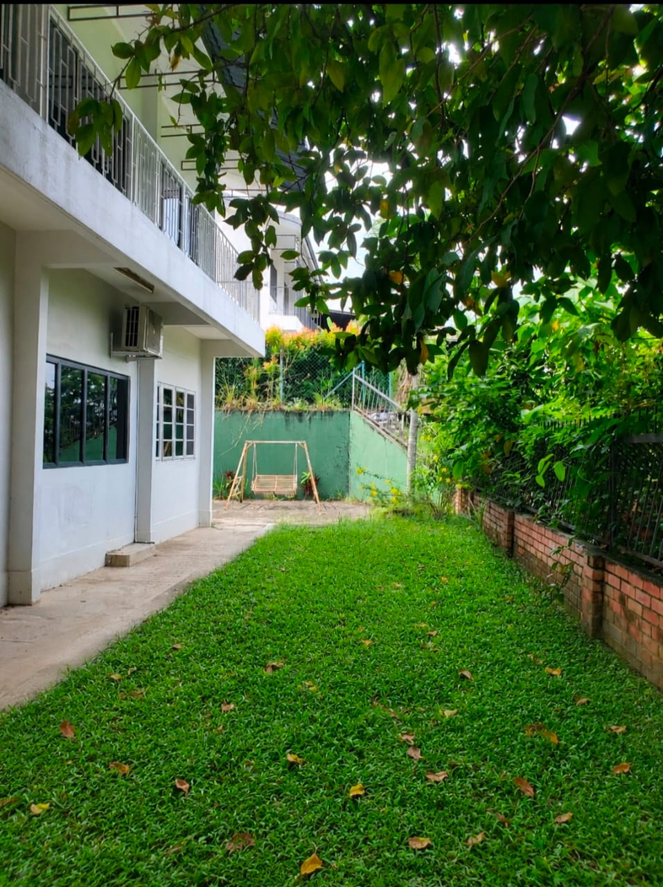OUG Banglow - photo 4