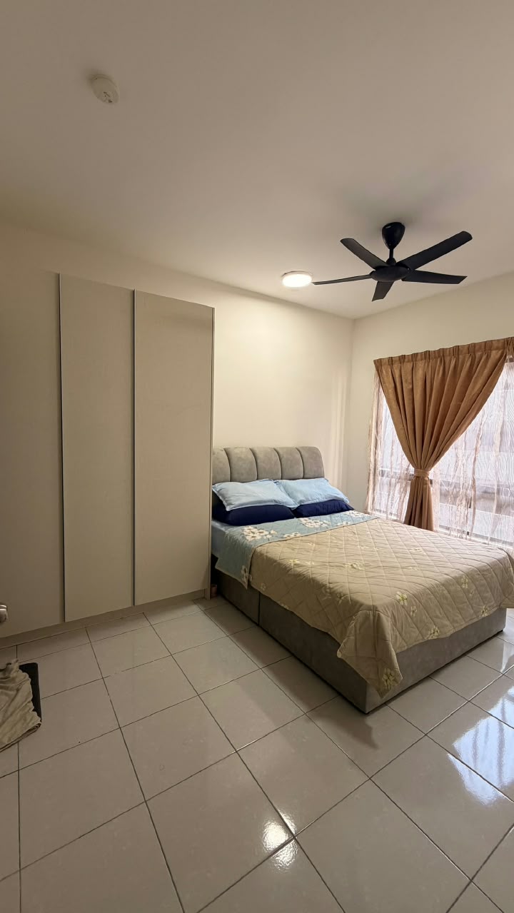 E Island Lake Haven, D Island Puchong - photo 9