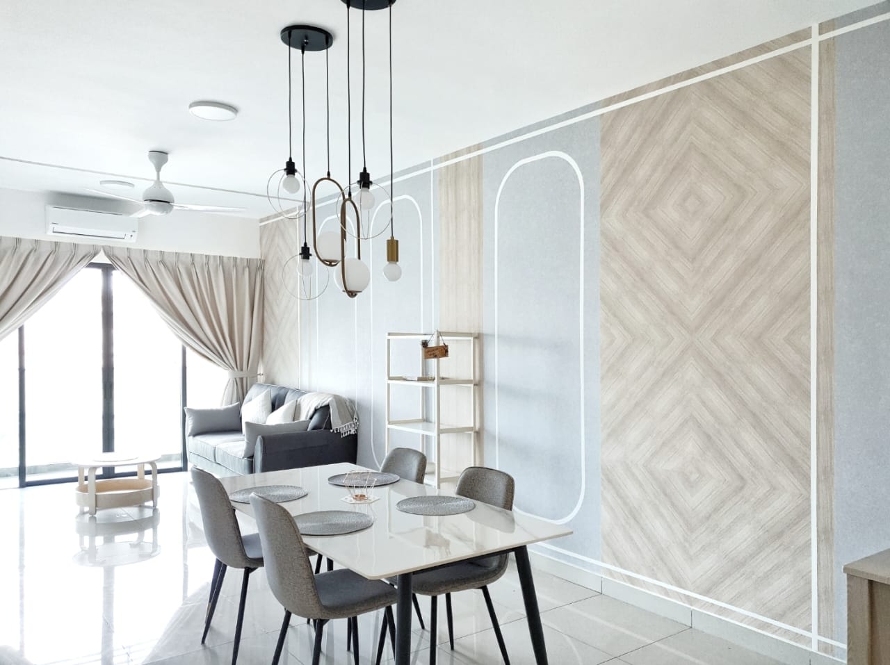 Riverville Residence