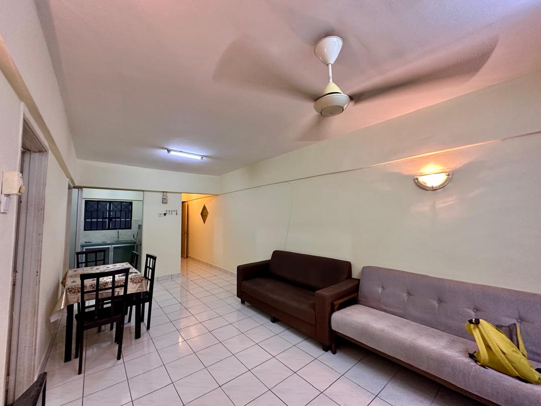 Arena Green Condo