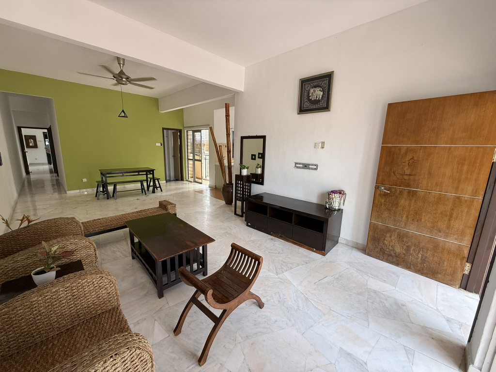 Taman Equine Townhouse - photo 2