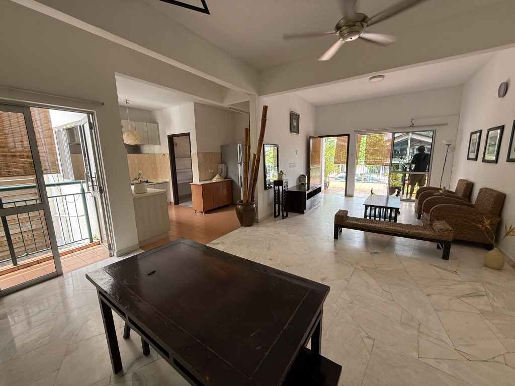 Taman Equine Townhouse - photo 4