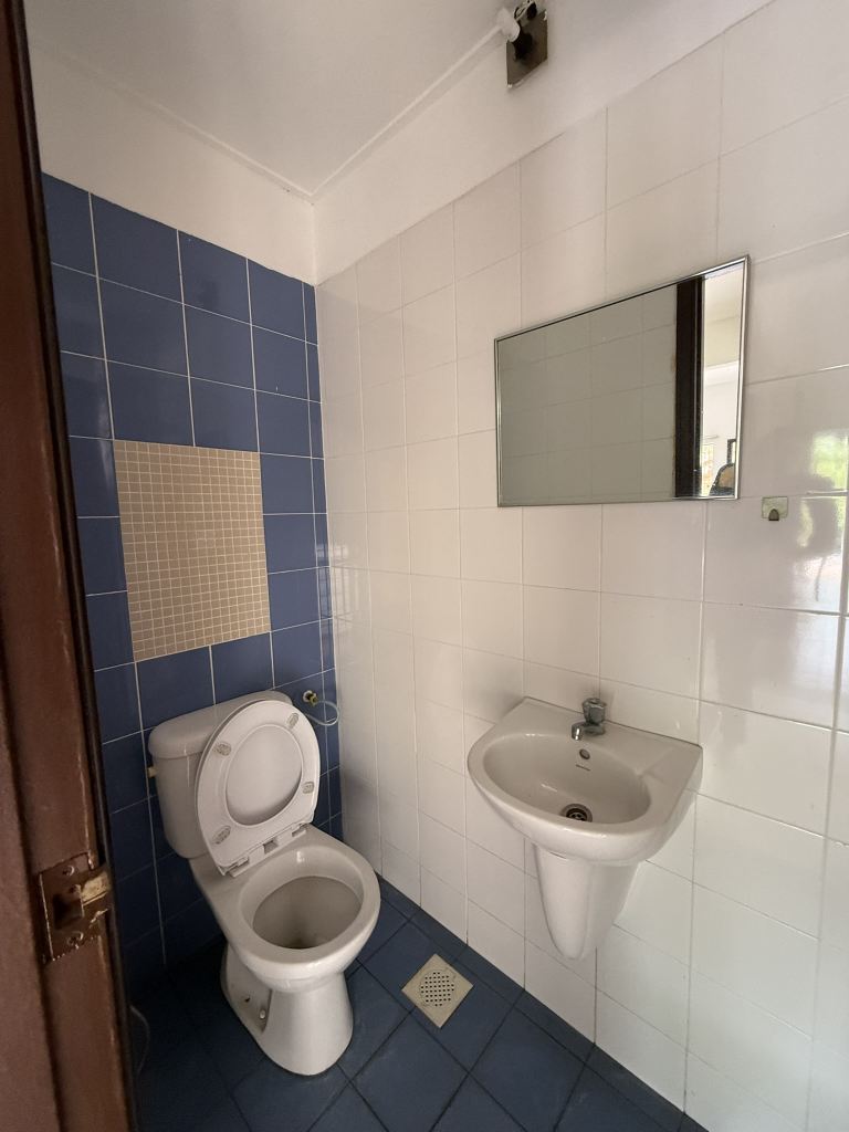 Taman Equine Townhouse - photo 10