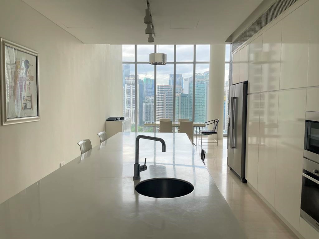 One KL - photo 4