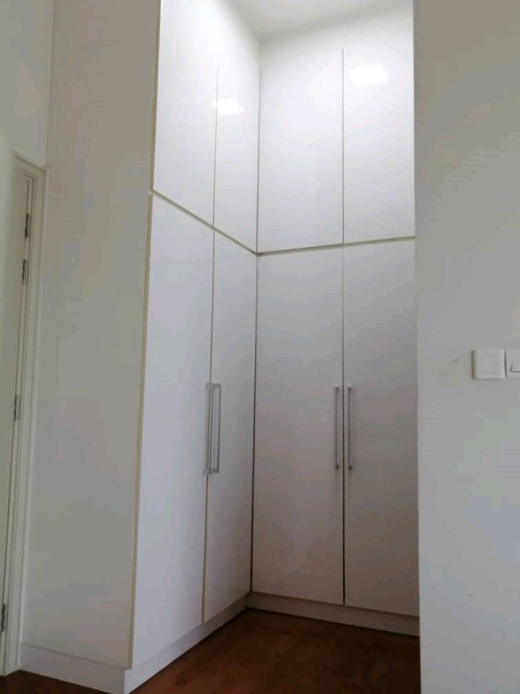 KM1 East Condominium - photo 12