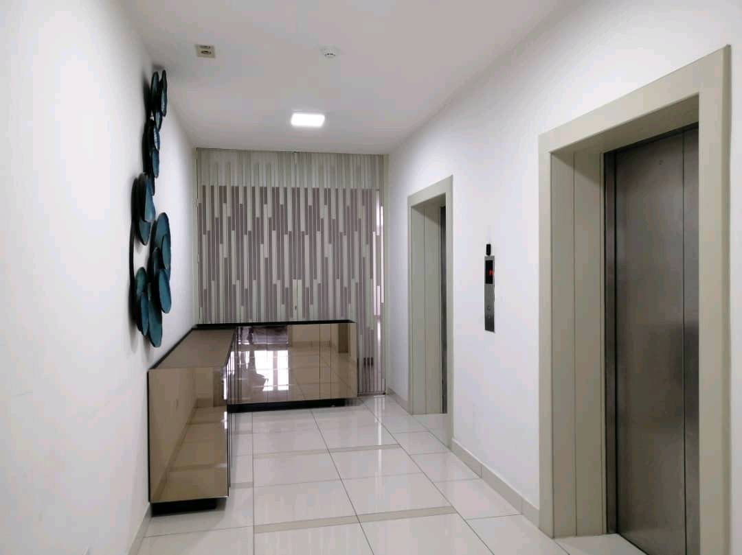 KM1 East Condominium - photo 13