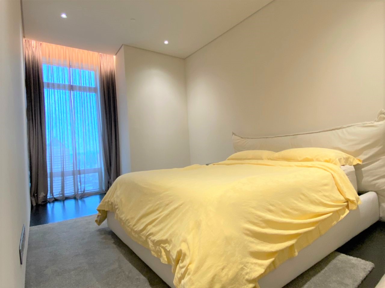 Four Seasons Place - photo 7