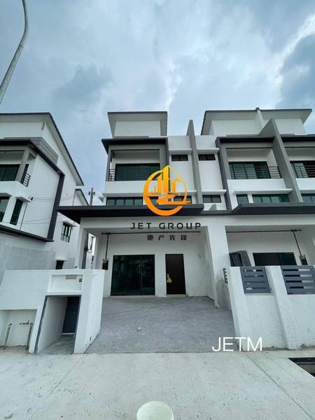 760k Telok Gadong besar