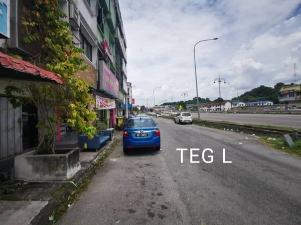 950k Persiaran raja muda musa Klang Shoplot