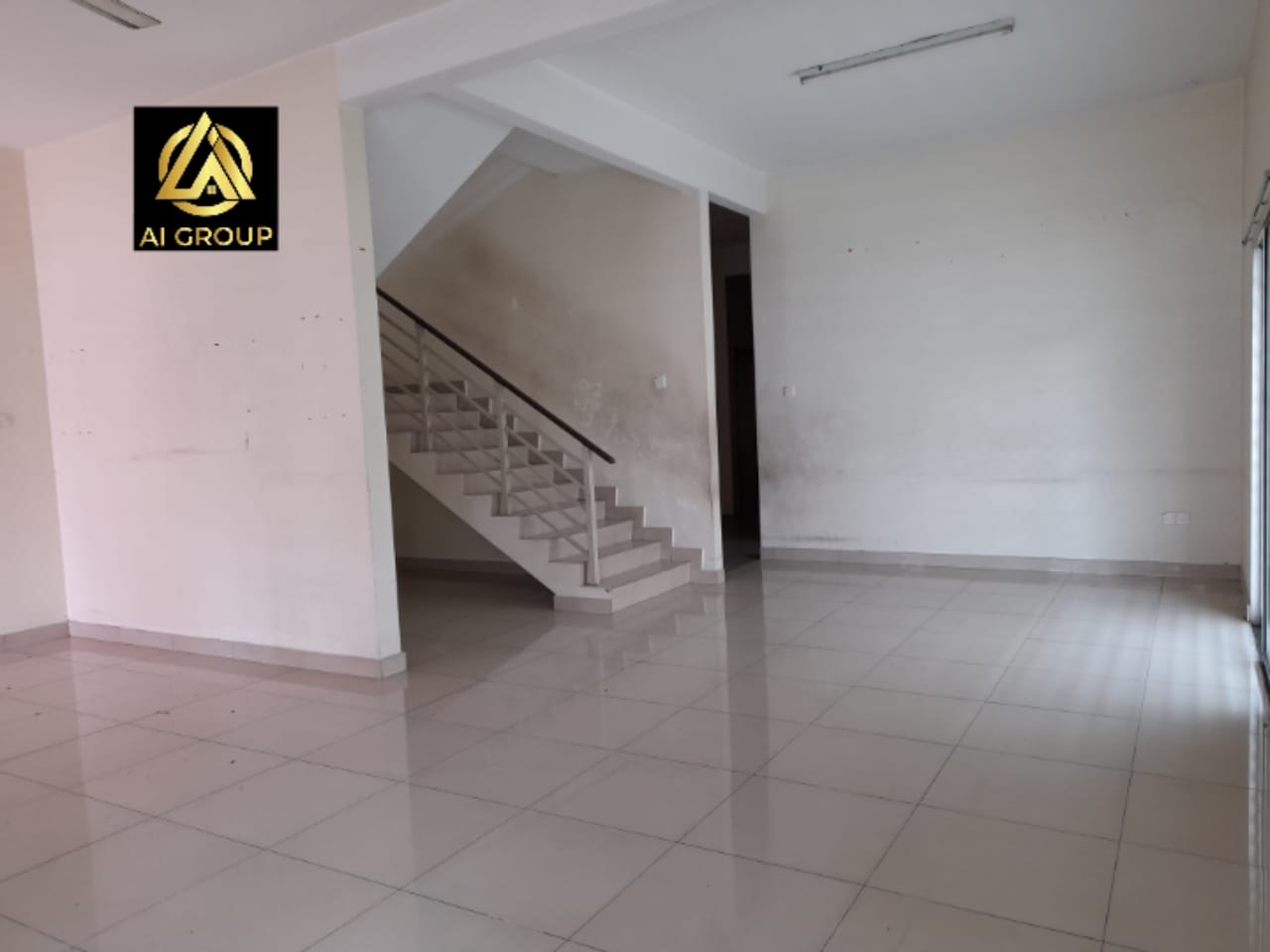 900k taman saujana - photo 2