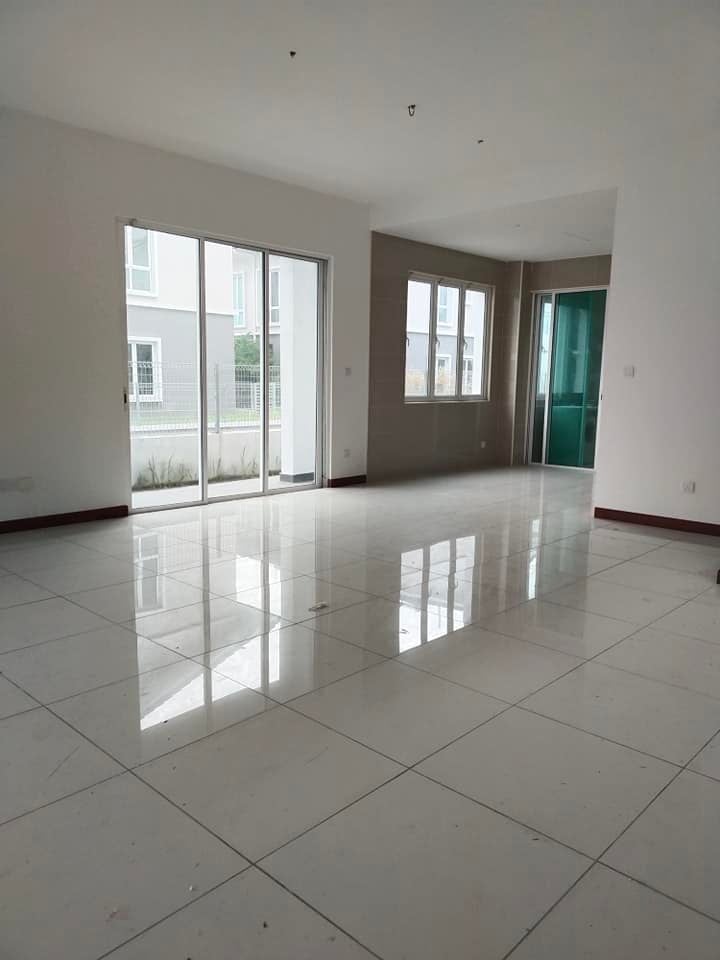 1150000 Setia Alam - photo 2