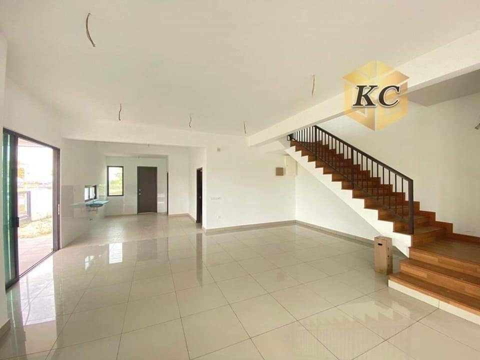 1250000 Athira bukit raja - photo 2