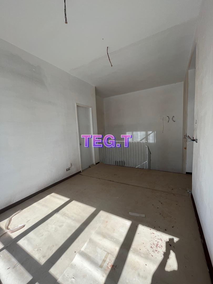 1300000 bywater - photo 11