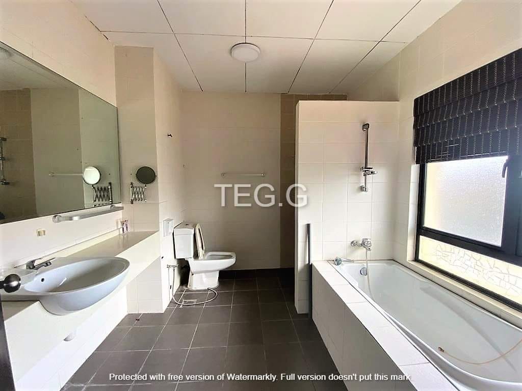 1300000 Glenmarie Cove - photo 7