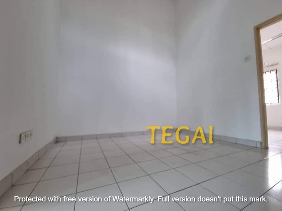 560k bandar puteri - photo 2