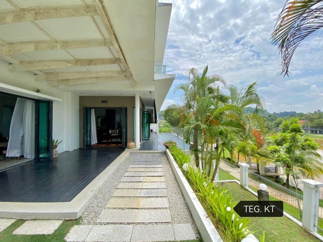 3700000 cahaya spk