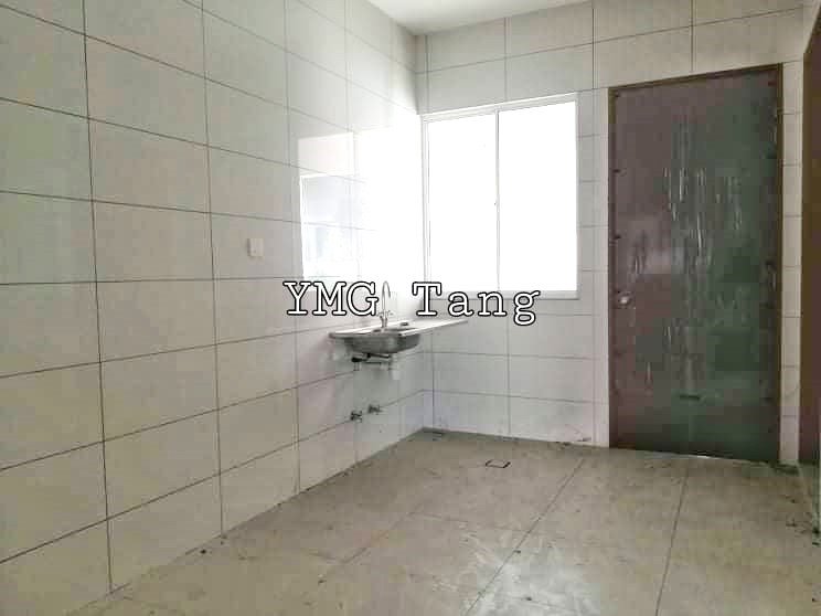 2300000 Ambang Botanic 2 - photo 3