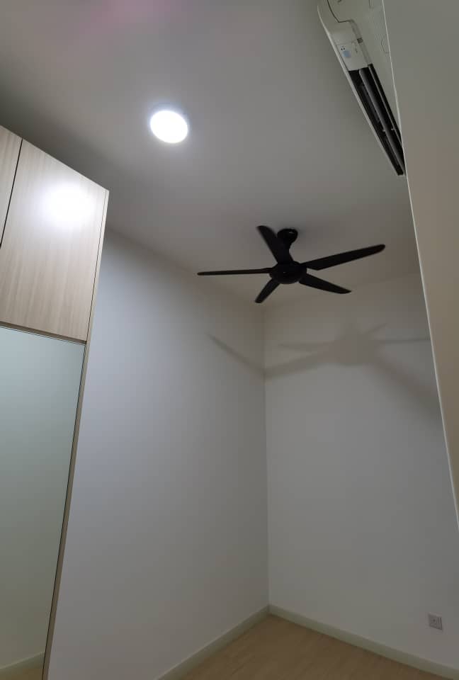 Lakeville Residence - photo 2