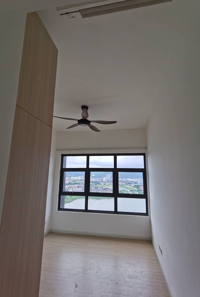Lakeville Residence - photo 9