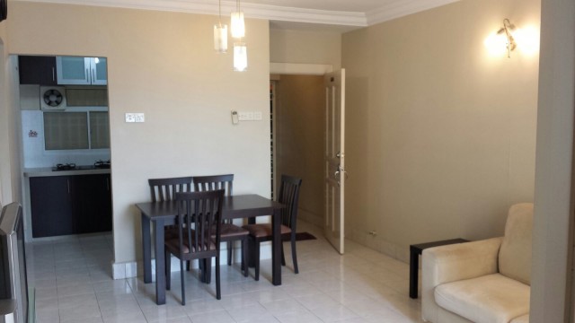 Greenlane Park Condominium