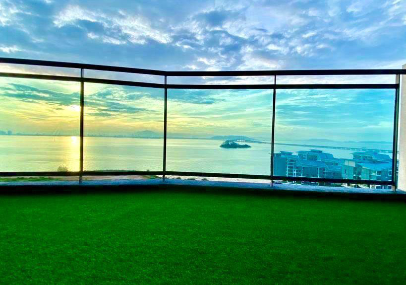 Waterside Residence for Rent