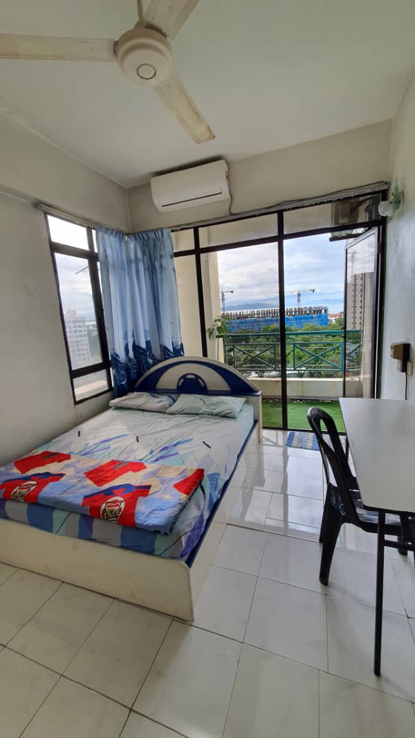 SUNNY VILLE FOR RENT