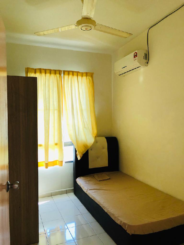 Putra Place for Rent - photo 3