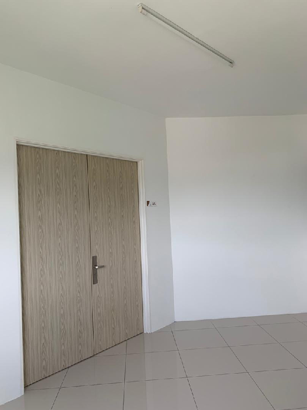 The Clovers Condominium for Sale - photo 2