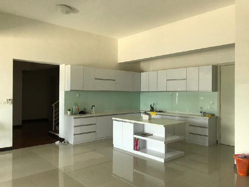 Baystar Condo for sale - photo 3