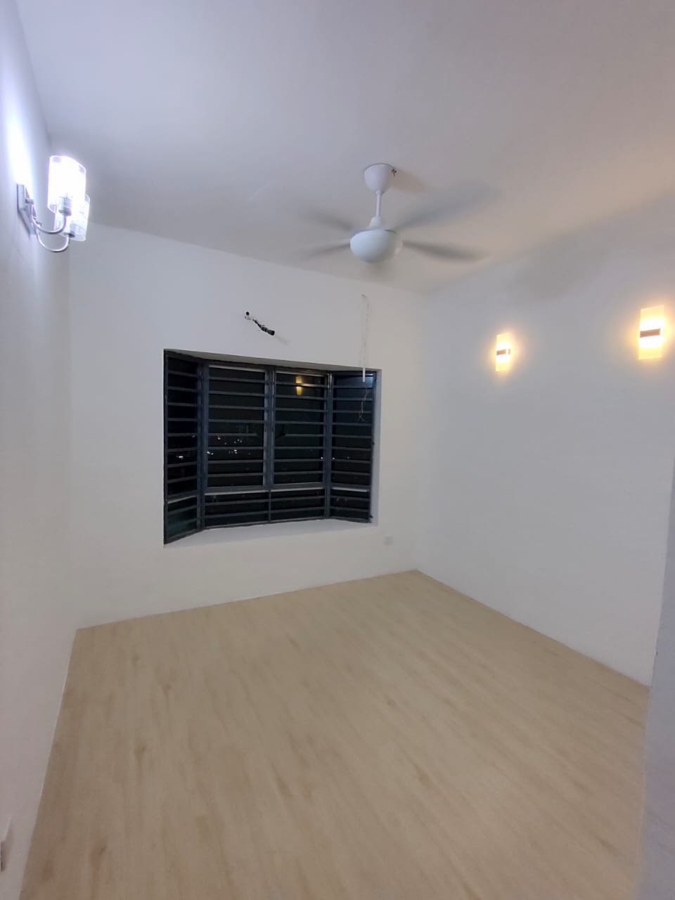 Sri Kristal for Sale - photo 3