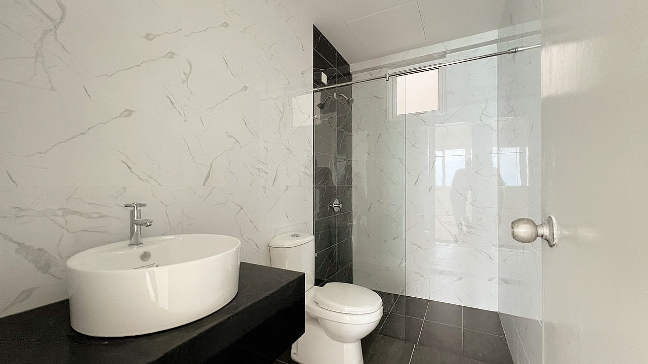 The Zen Sea Mid Floor - photo 4