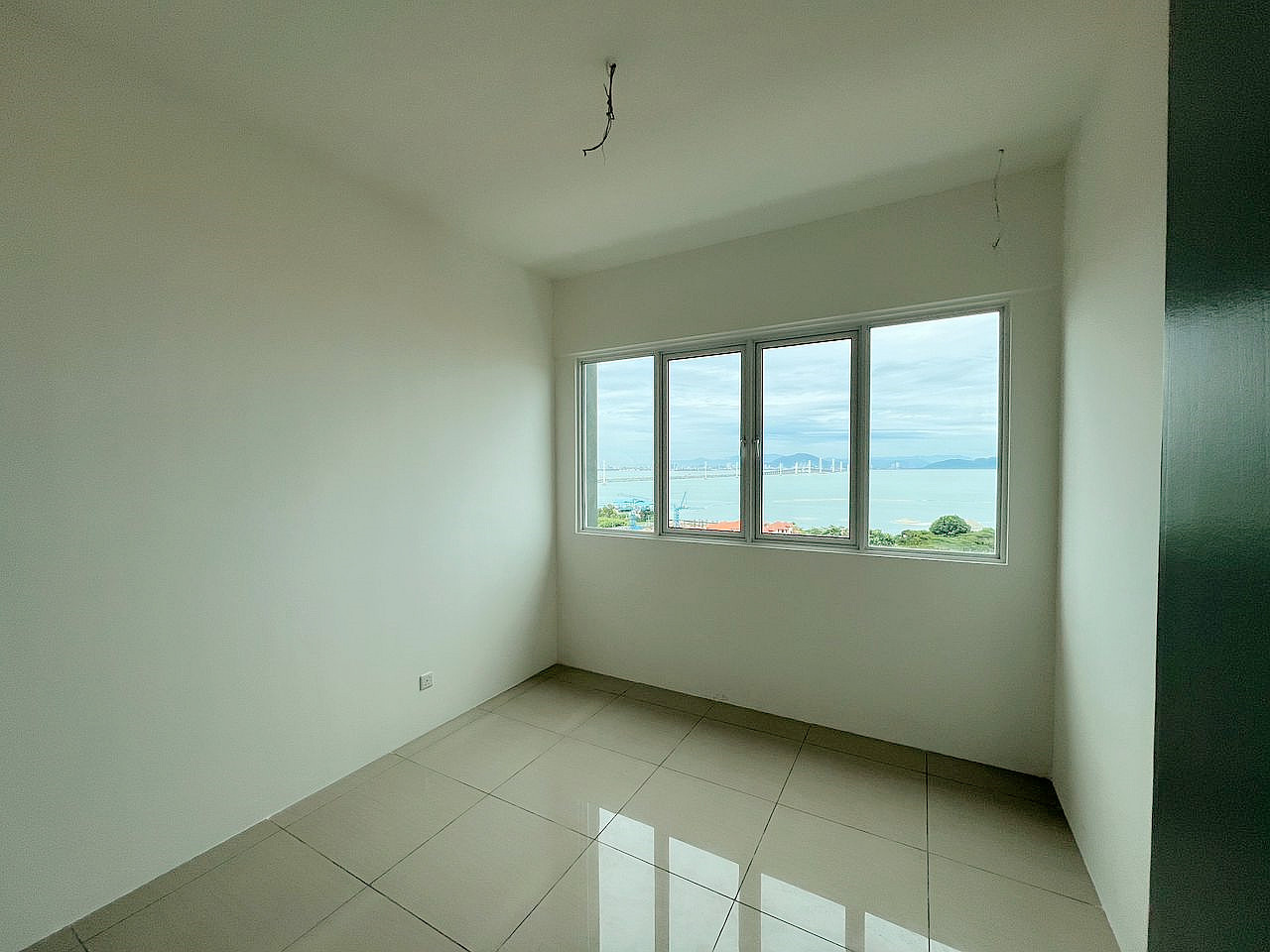 The Zen Sea Mid Floor - photo 5