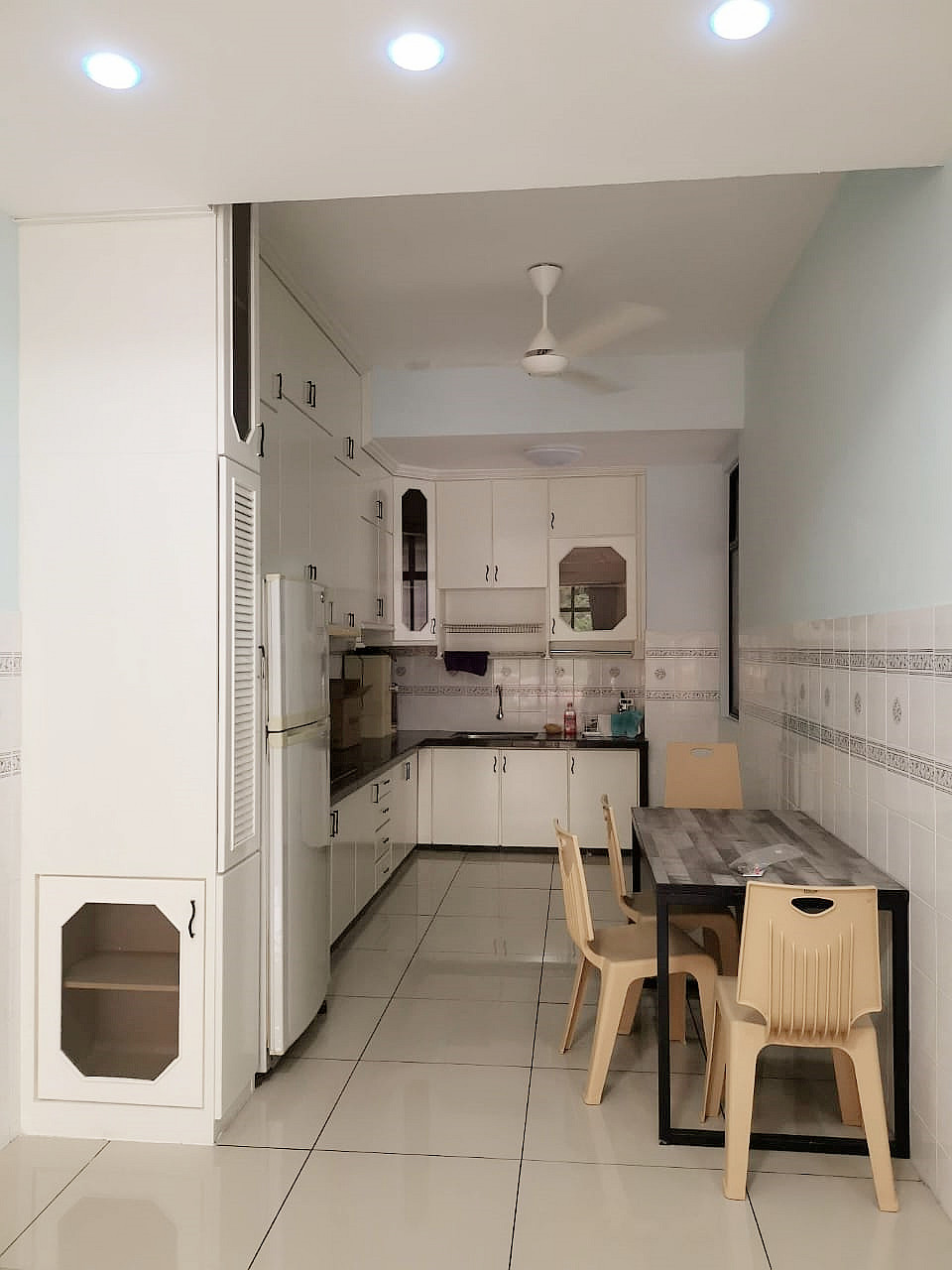 Parkview Towers 20389 - photo 3