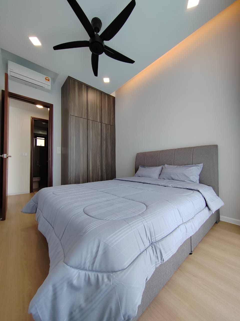Q2 20430 Rent - photo 5