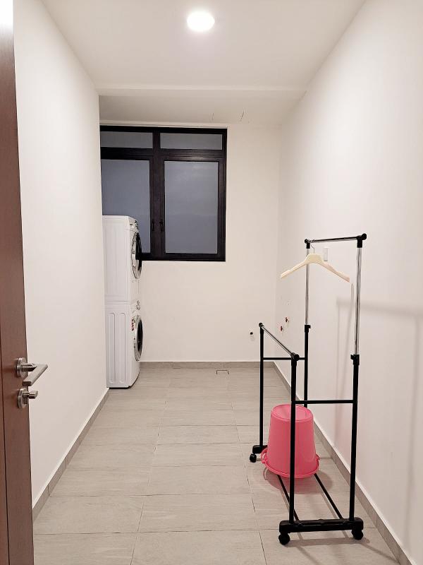 Muze PICC 20632 Rent - photo 4
