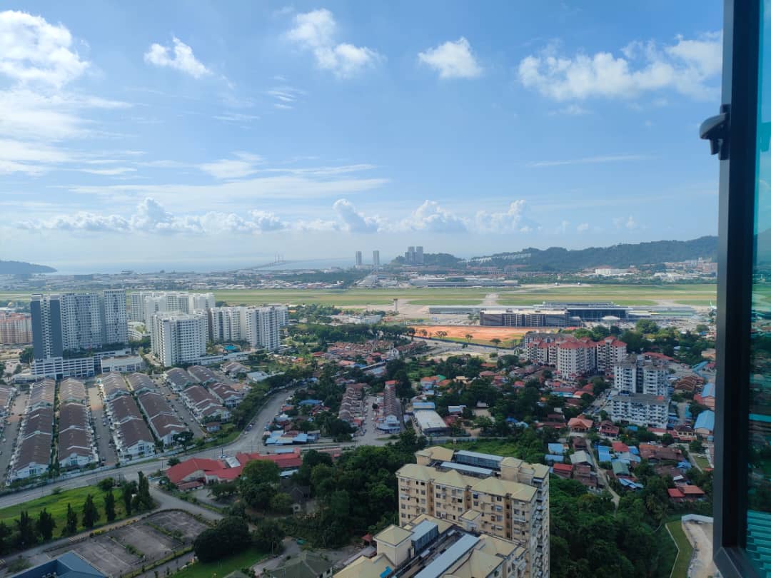 One Foresta 22845 Airport View - photo 3