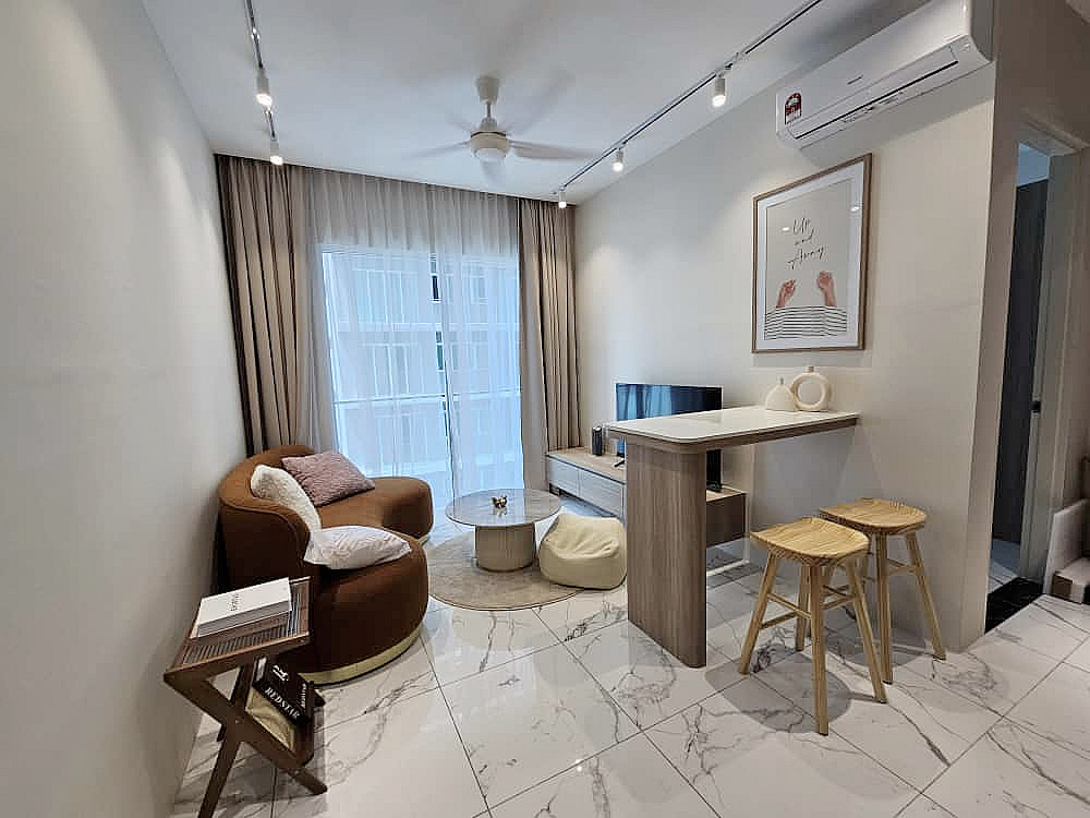 Quaywest,22415 - photo 1