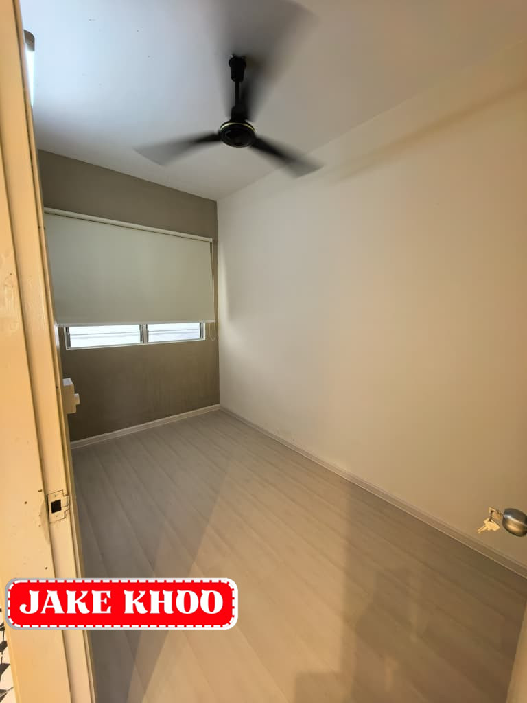 PALM COURT, 23190 - photo 5
