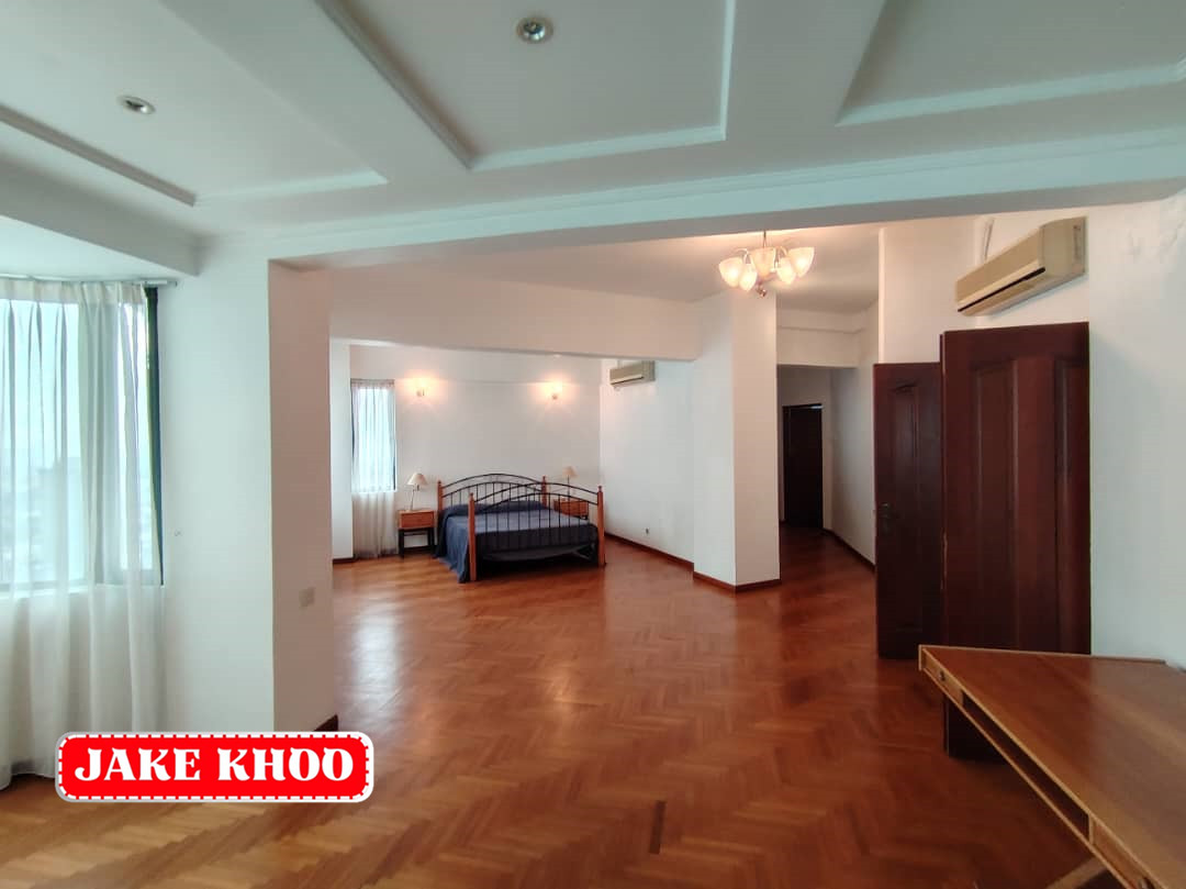 Silverton Condo Penthouse - photo 12