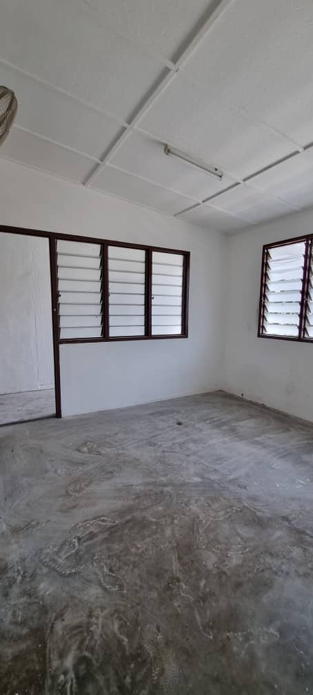 Taman Keramat, 2 Storey Terrace House - photo 4