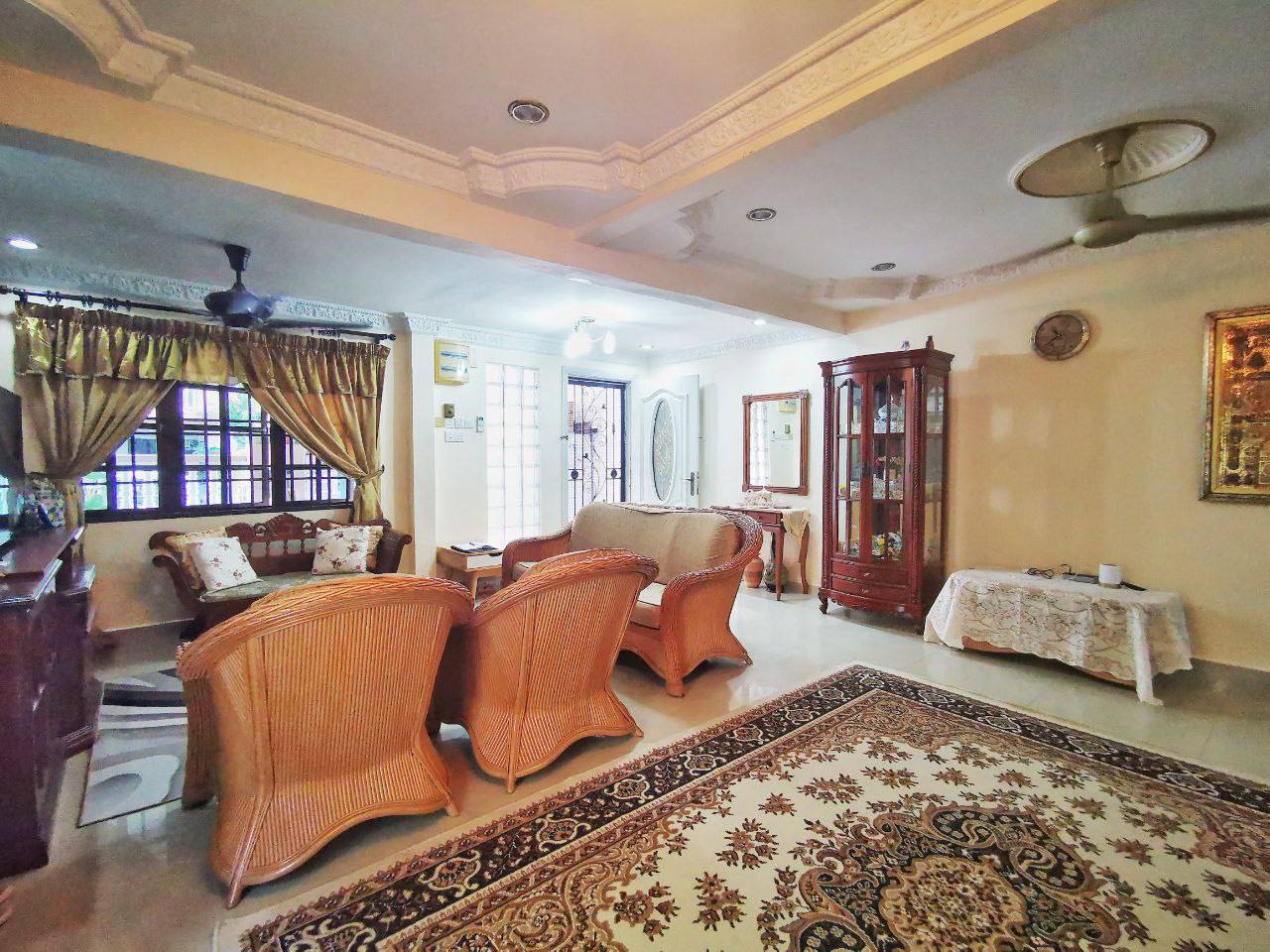 Taman Melawati End Lot Double Storey, Kuala Lumpur - photo 3