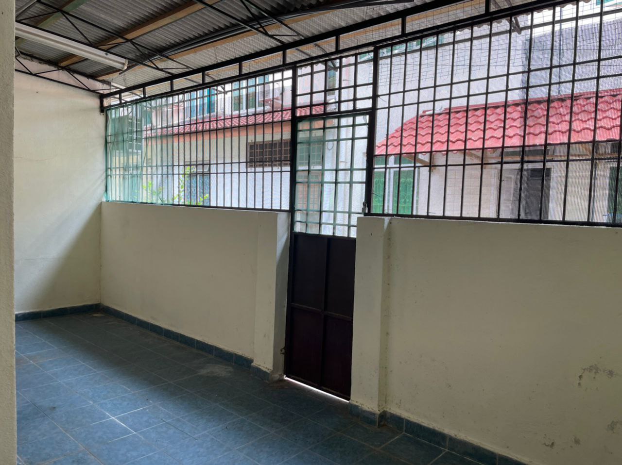 Bandar Baru Bangi seksyen 9,double storey for rent - photo 6