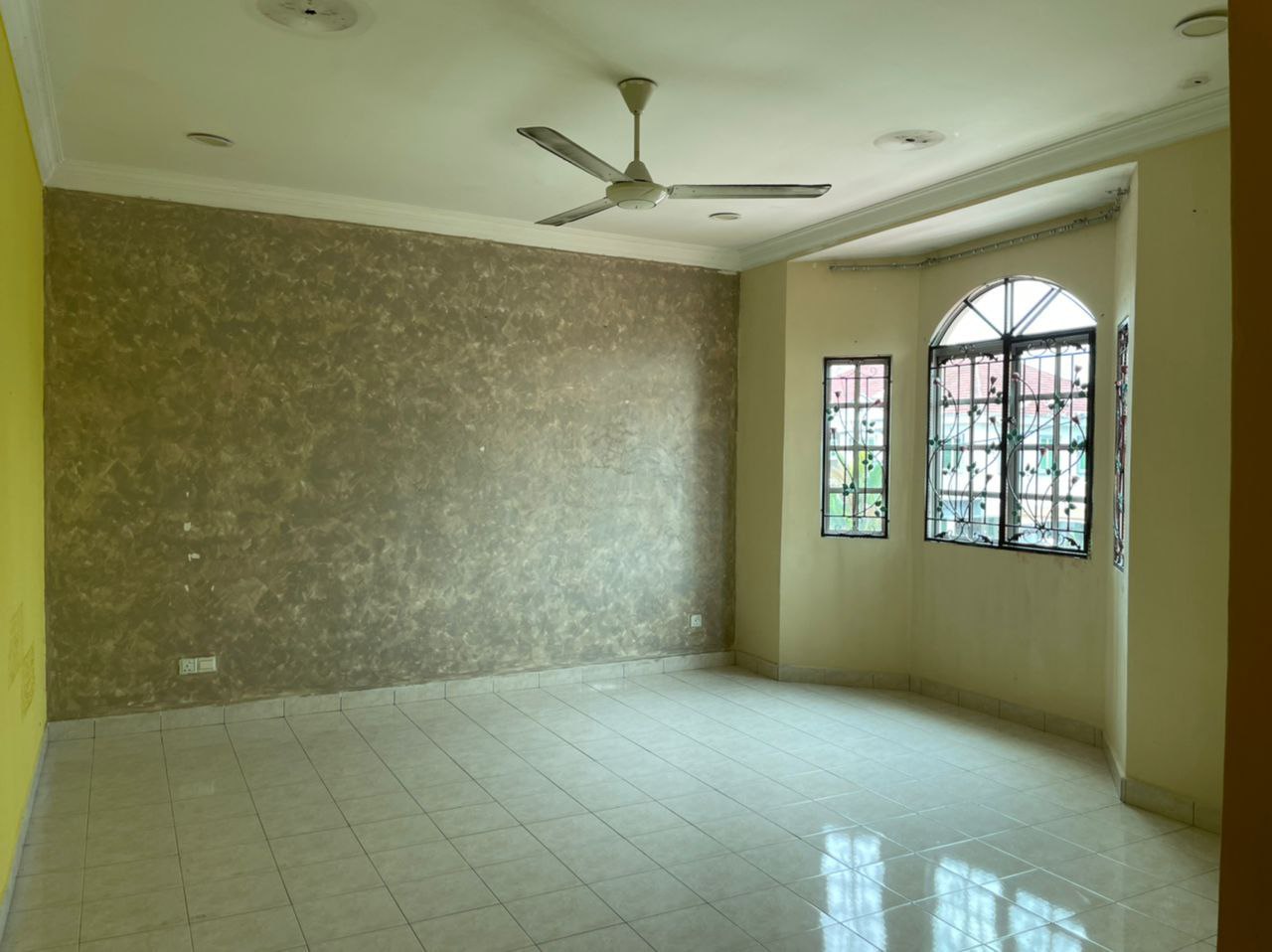 Bandar Baru Bangi seksyen 9,double storey for rent - photo 8