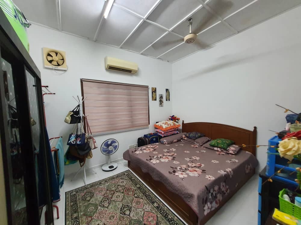Wangsa Murni 2 Storey, wangsa maju - photo 2
