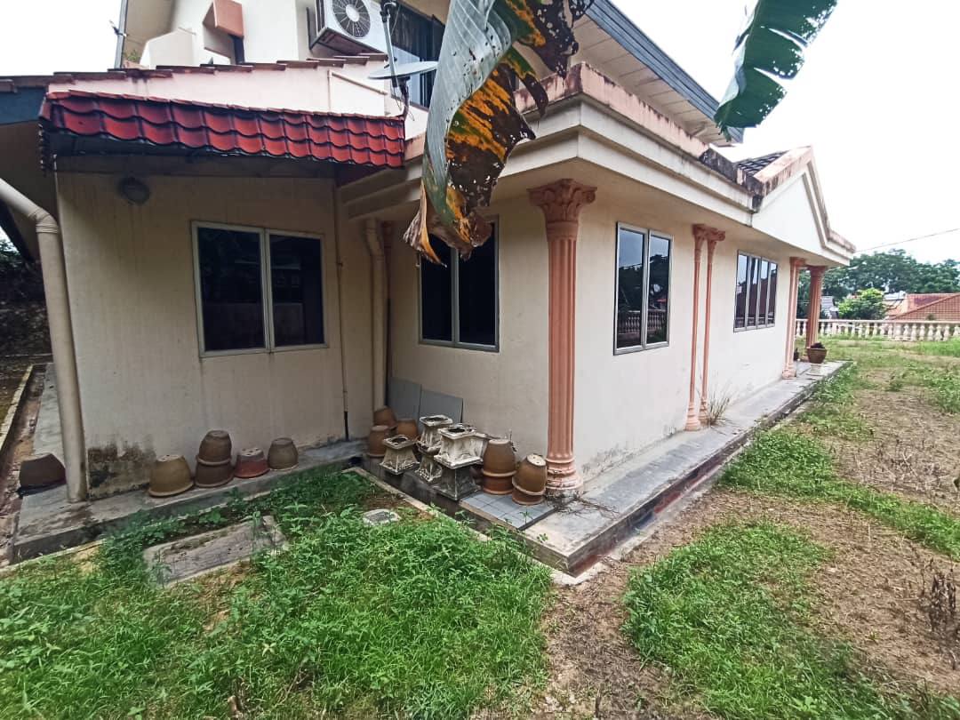 SS1 Kg Tunku Bungalow, Petaling Jaya - photo 2