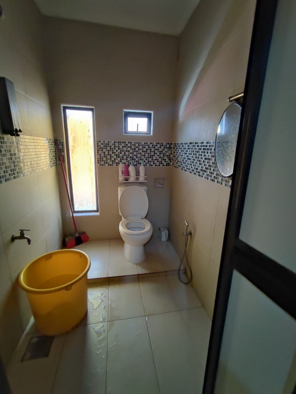 Taman Subang murni, U5 Shah Alam, corner lot - photo 3