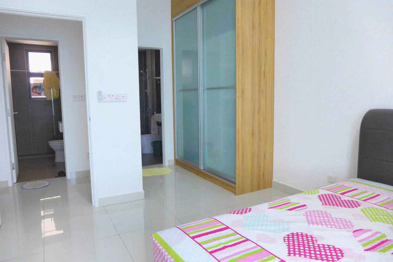 Pusat Bandar Kinrara, Eight Kinrara Puchong - photo 4