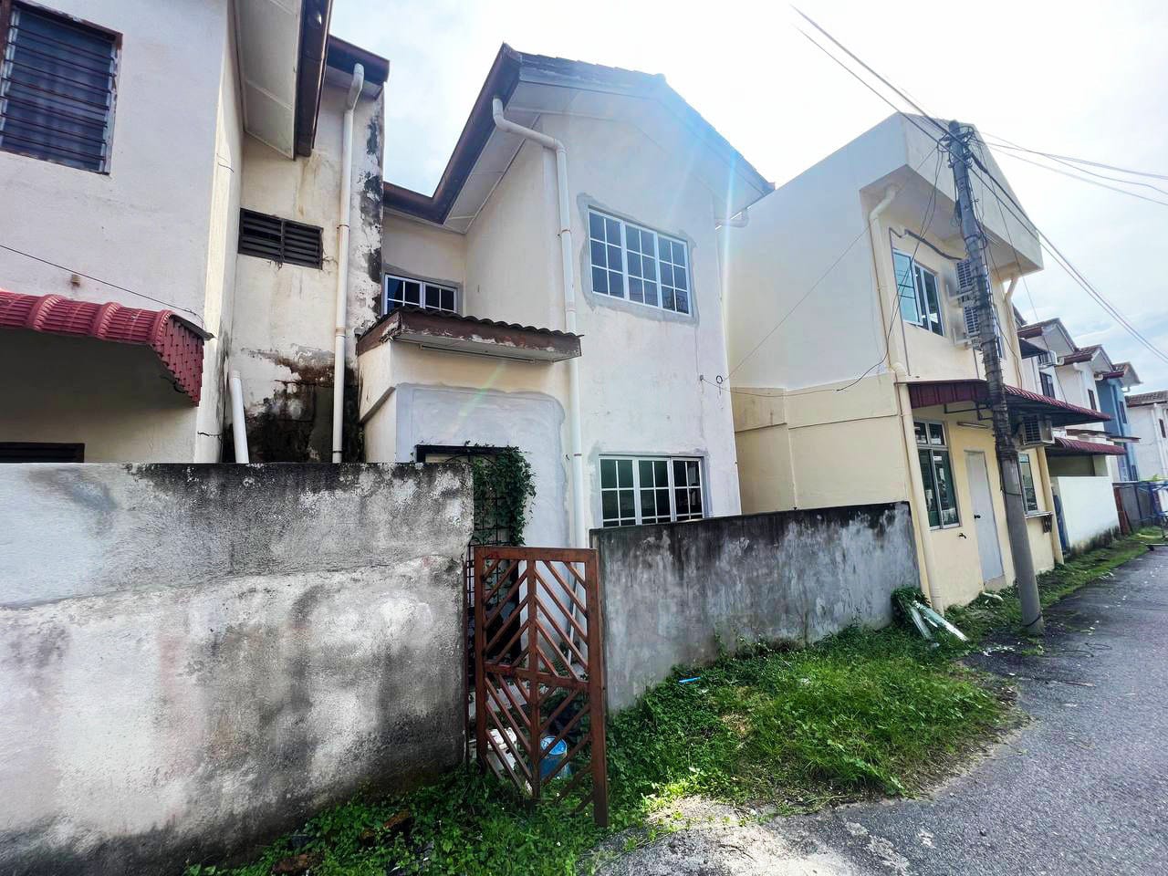 Taman tasik utama, 2 storey Ayer keroh, Melaka - photo 6
