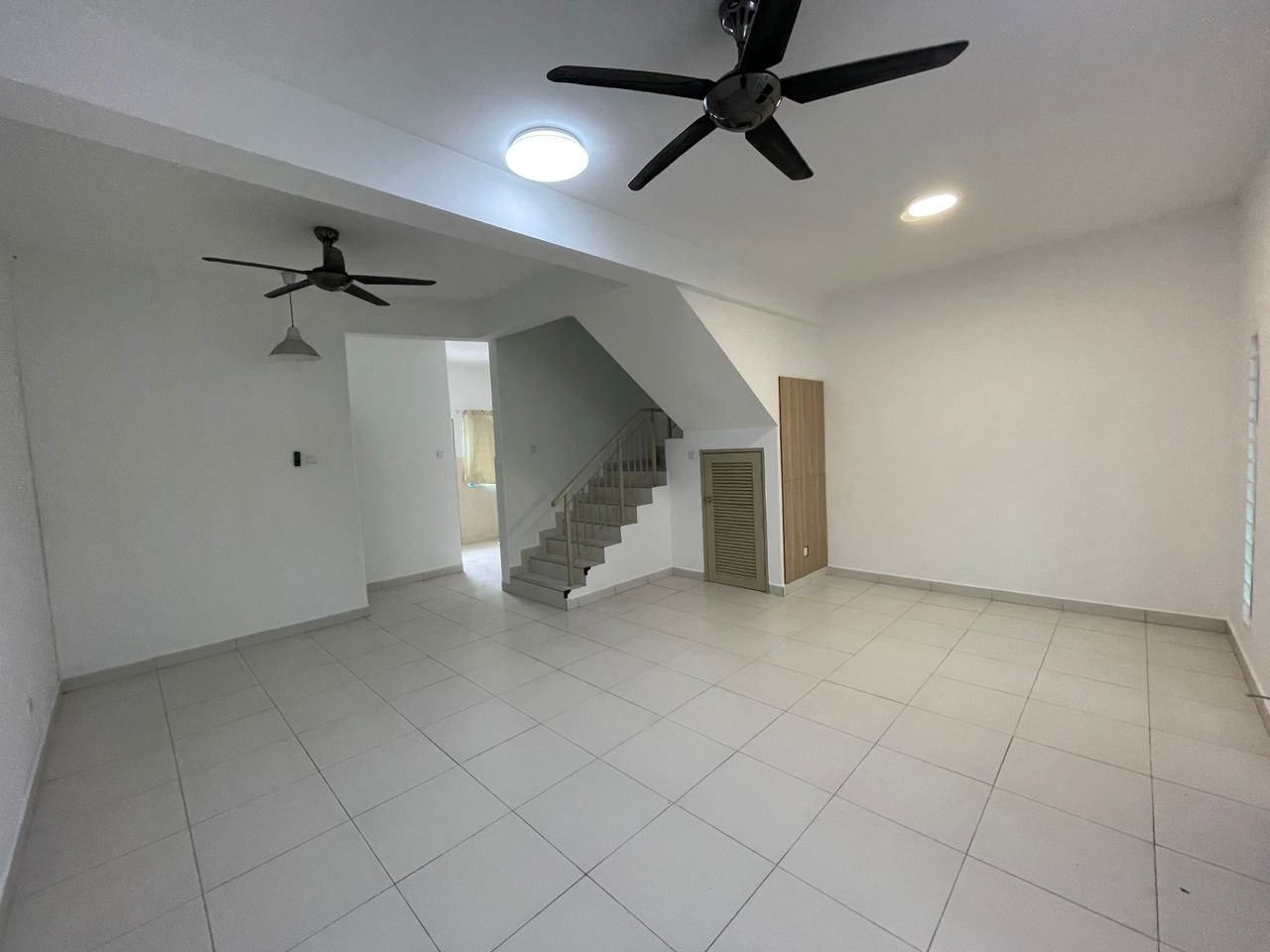Taman Pelangi Semenyih 2, 2 Storey FREEHOLD - photo 2