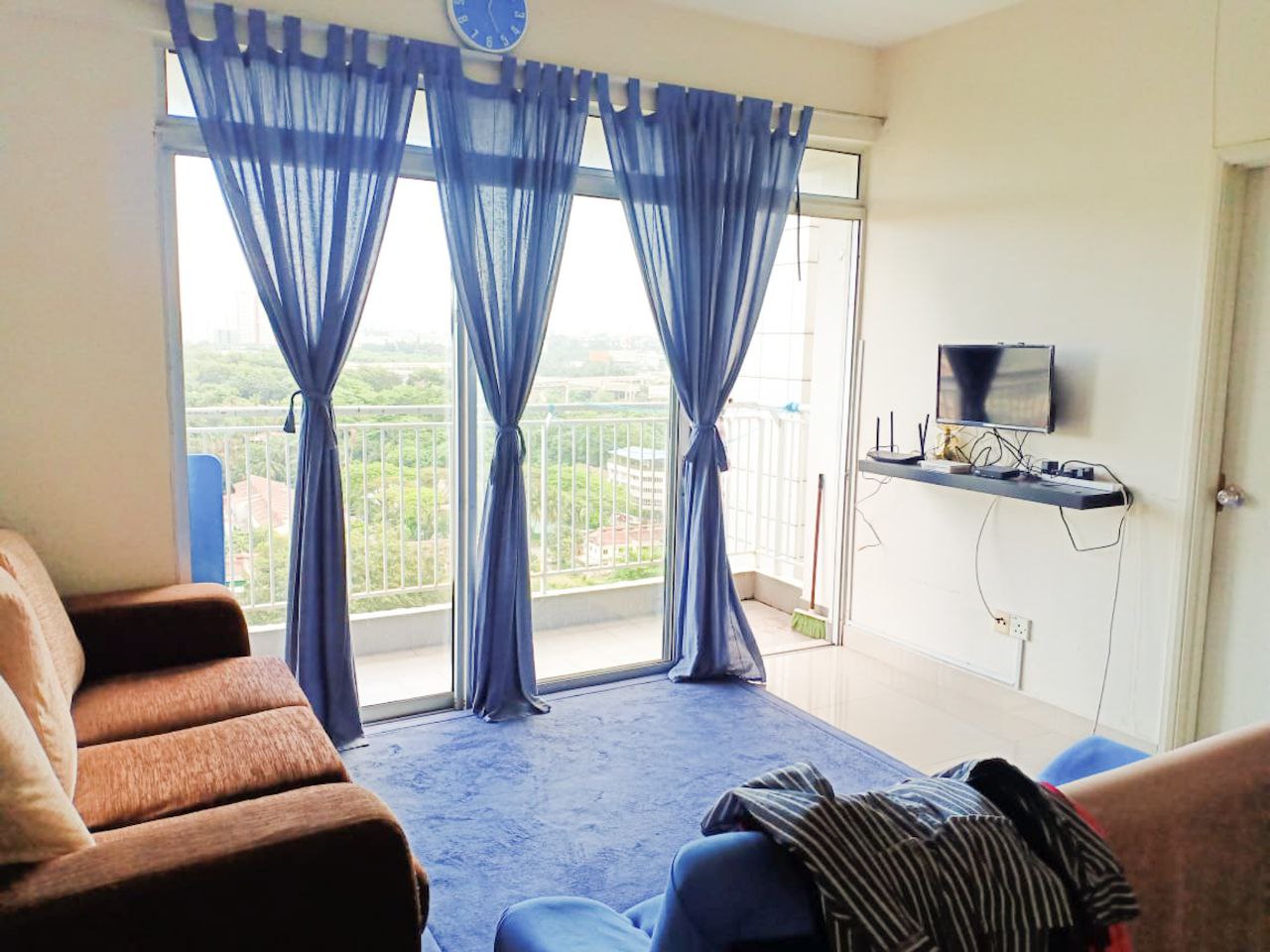 Prima U1 Condo Corner Unit For Sale